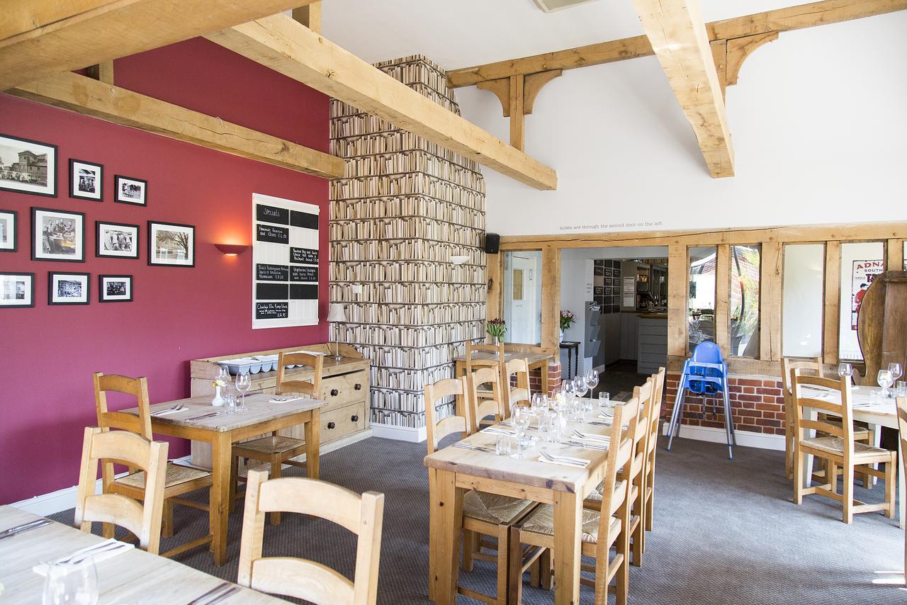 The Plough Hotel Wangford Exterior photo