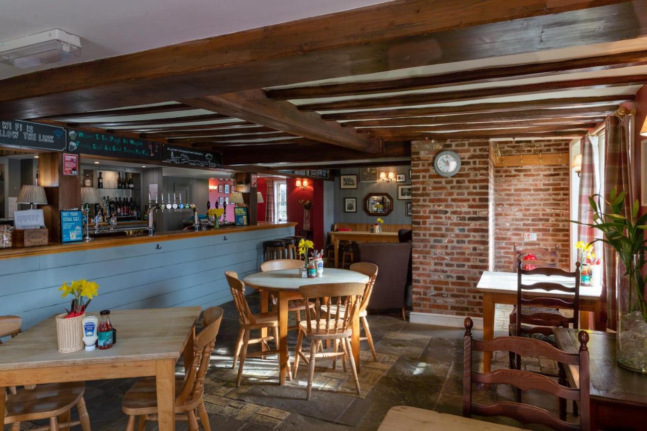 The Plough Hotel Wangford Exterior photo