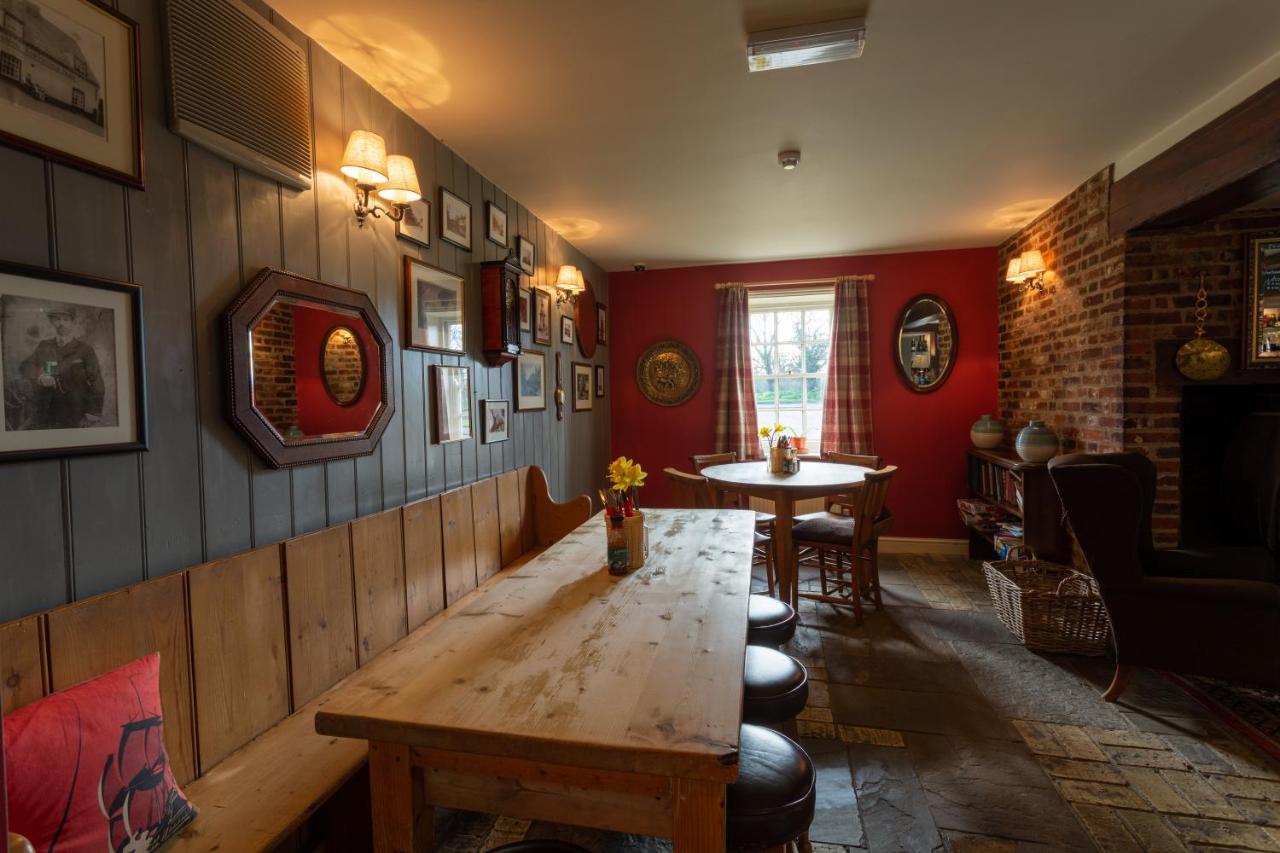 The Plough Hotel Wangford Exterior photo